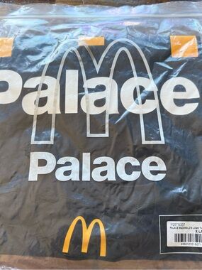 McDonald’s X Palace T-shirt Black Tee Size XL Streetwear New Supreme Bape